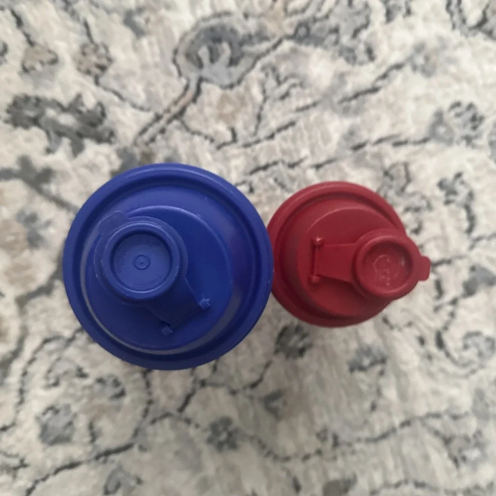 Set of 2 Tupperware Shakers 300 And 500 ML